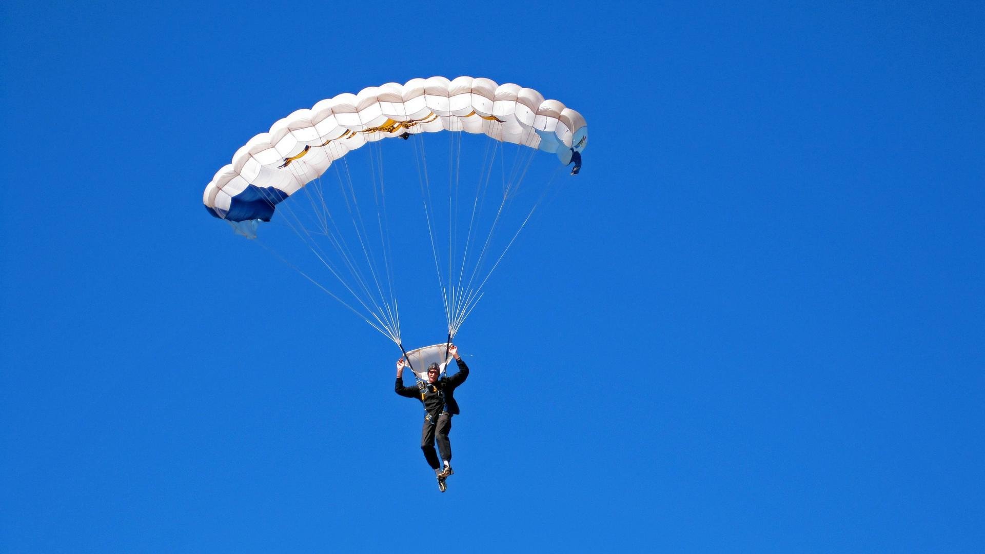 汉诺威主场击败对手，提升积分排名，汉诺威简介